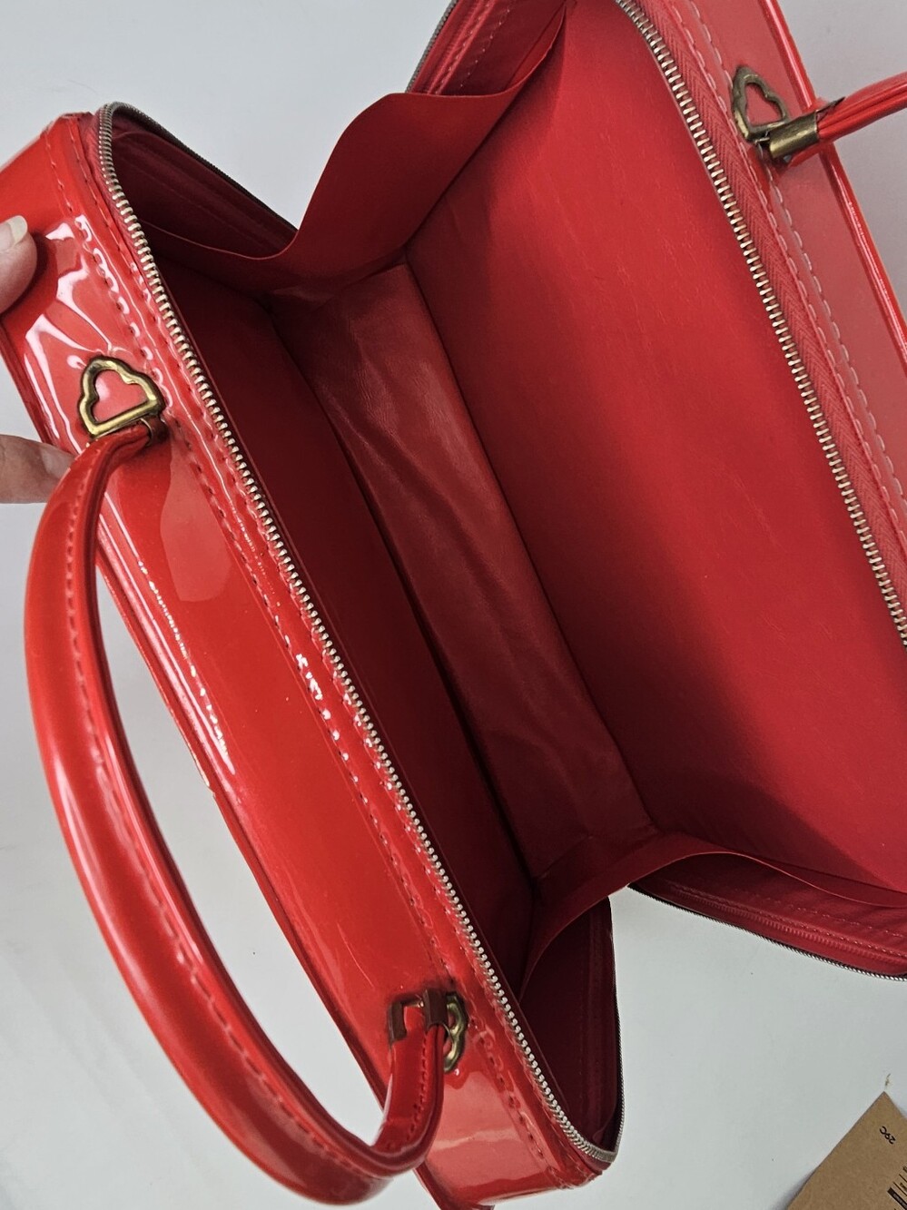 Tolin Vintage 1960 Red Patent Travel Case Tote - Picture 8 of 13